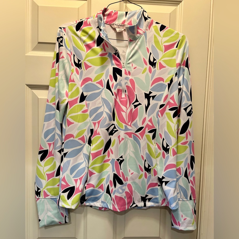 Tommy Bahama Golf Women’s Long Sleeve 1/2 zip neck pullover